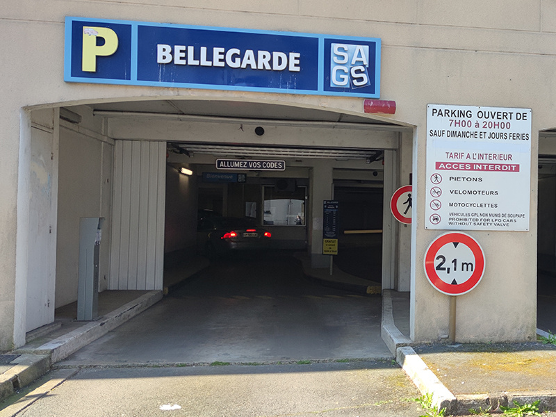 Photo pour le parking Parking Bellegarde (Bergerac) entrée