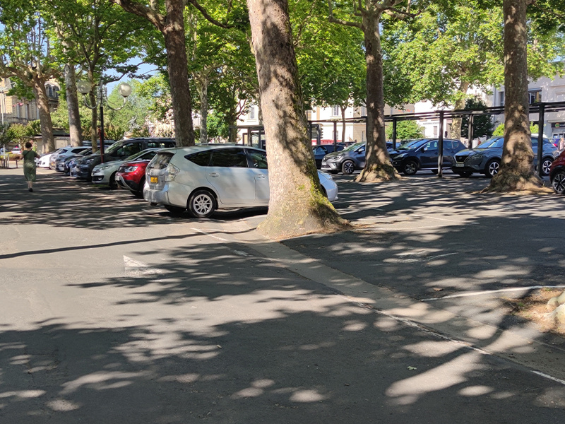 Photo pour le parking parking republique place